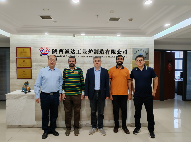 深度交流，共谋发展！巴基斯坦客户到访探讨 80T 交直流电弧炉