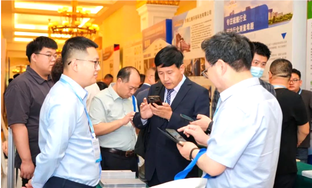 聚焦行业发展！公司高层出席 2025 重有色金属先进冶金研讨会