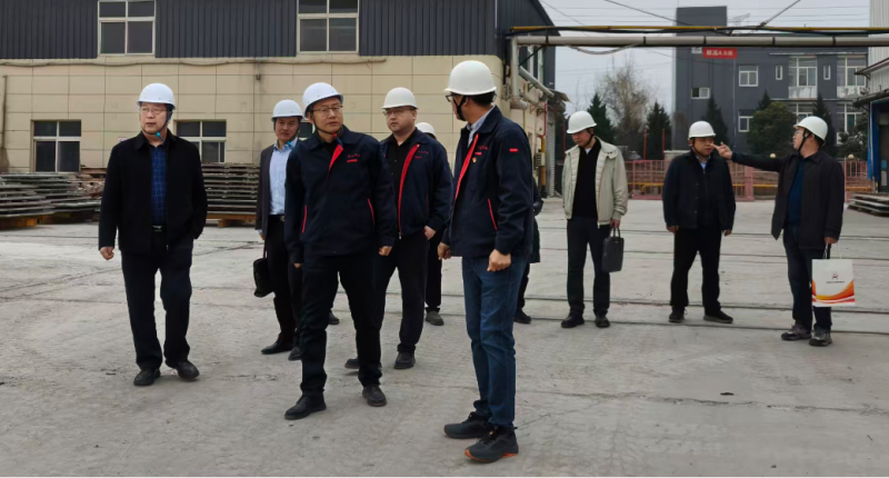 公司领导莅临工厂考察 监督加工环节筑牢品质防线