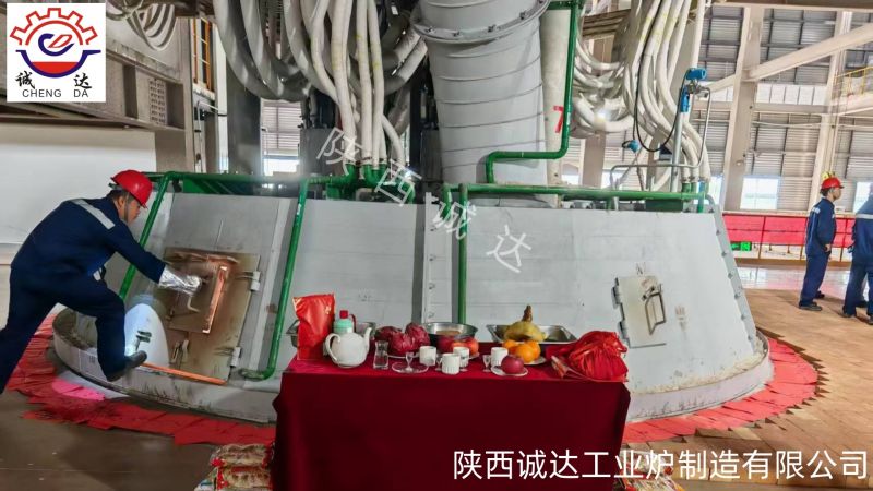 赤铁矿还原造锍熔炼3000kVA矿热电炉
