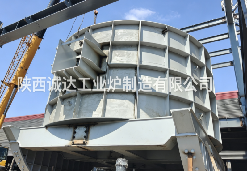 陕西诚达承接 10000KVA 大型中低碳锰铁精炼炉，设备现场安装有序推进